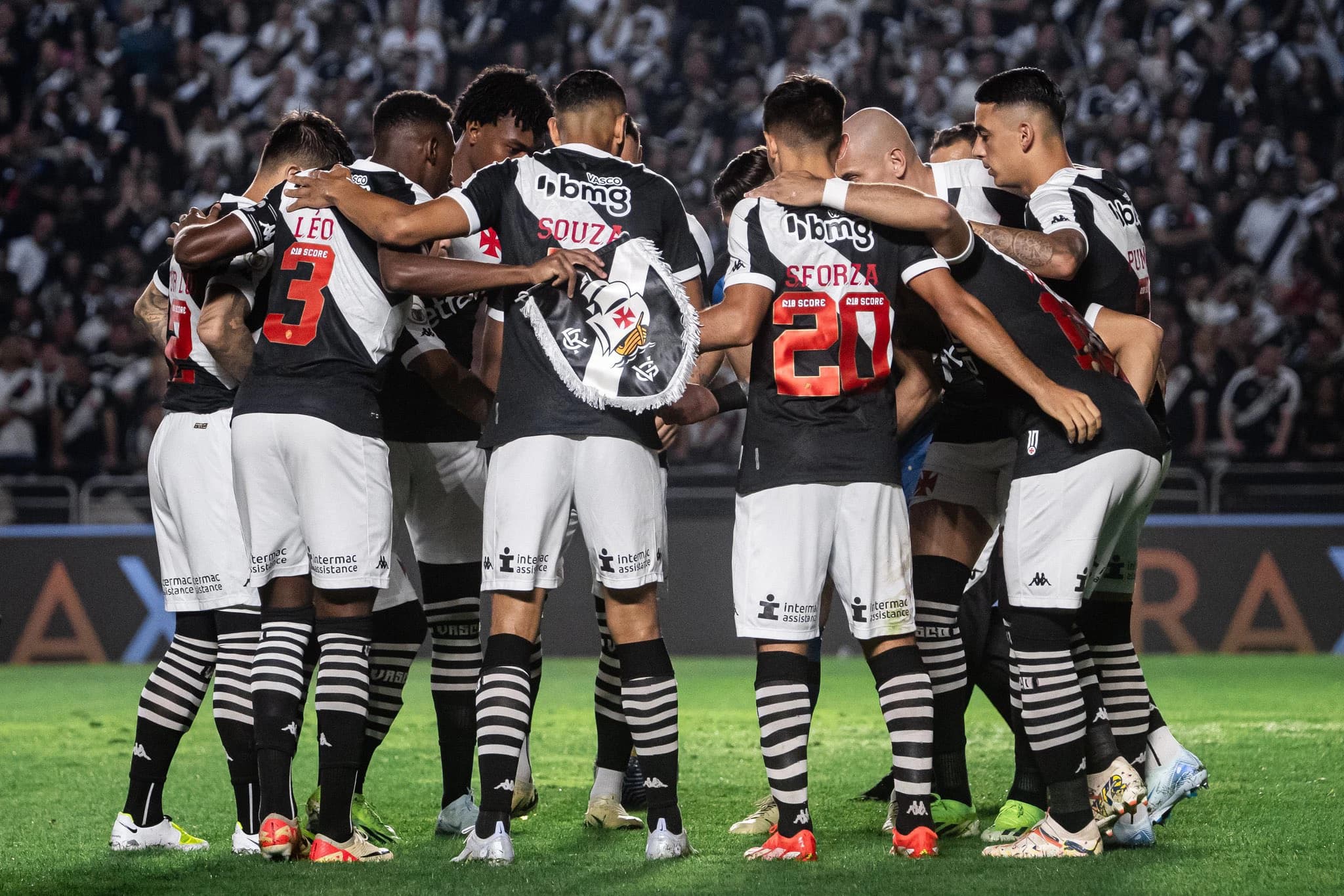 Vasco da Gama luta para escapar do rebaixamento no Brasileirão